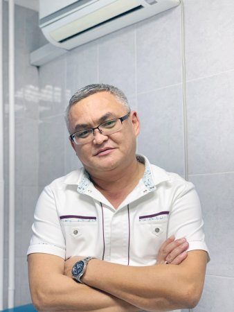 Булатханов Асылбек