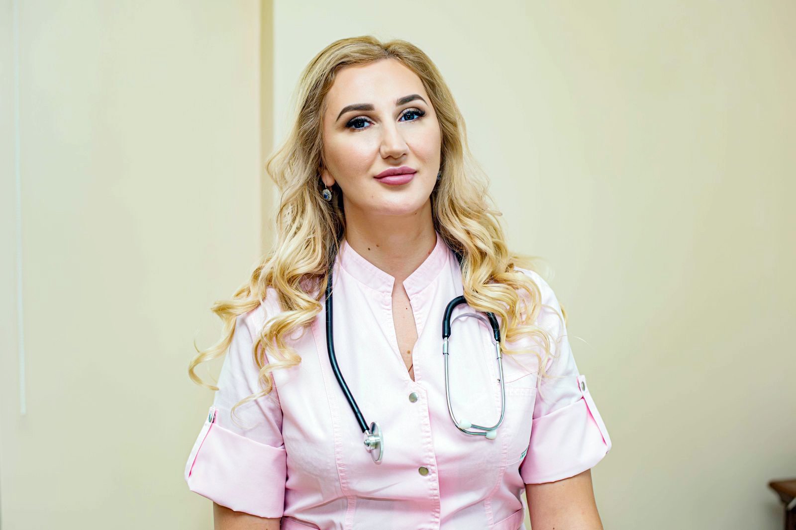 Аня апай мен Наташа апай